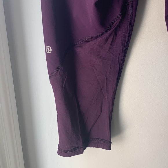 Cropped Purple Lululemon Leggings 21” - Picture 3 of 4